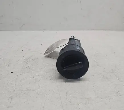 Ford Galaxy Light switch 04052030