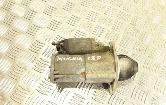Opel Insignia A Starter motor 55575988