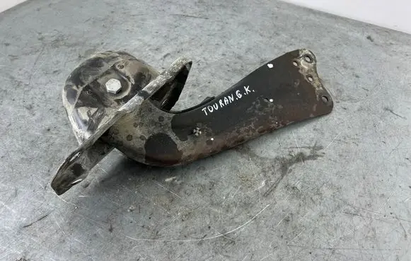 Volkswagen Touran I Rear upper control arm/wishbone 1K0501475