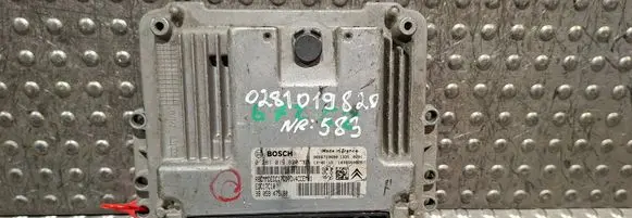 Peugeot 208 Engine control unit/module S25053683 9666729680 9805947580