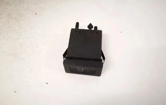 Volkswagen PASSAT B5 Windscreen/window heater switch 3B0959621C