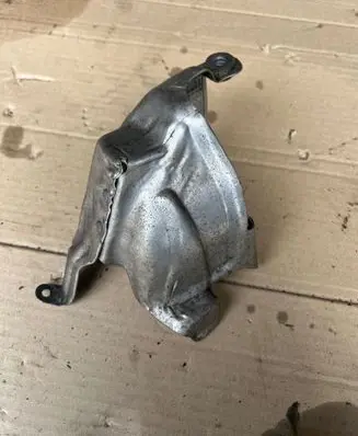 Volvo XC60 Heat shield in engine bay 31411180