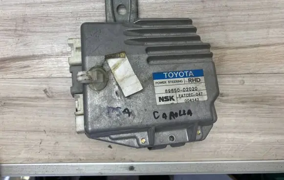 Toyota Corolla E120 E130 Power steering control unit/module 8965002020 004342 EATCEC047