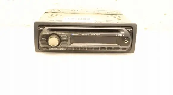 Radio/GPS head unit trim