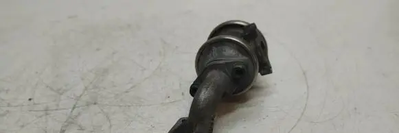 Audi A6 S6 C5 4B EGR valve 06C131101