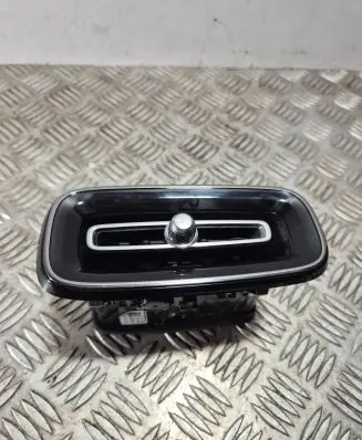 Volvo XC40 Dashboard side air vent grill/cover trim 31442625 31477269