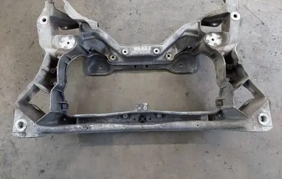 Mercedes-Benz C W203 Front subframe A2036280557