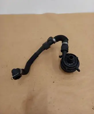 BMW M4 F82 F83 Electric auxiliary coolant/water pump 0392024062 8637953