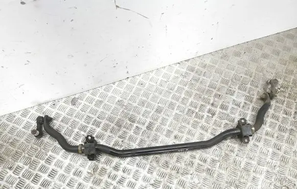 Infiniti Q50 Front anti-roll bar/sway bar