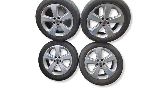 Opel Mokka R18 alloy rim 95145409