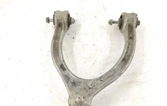 Mercedes-Benz C W205 Front control arm 2053305601 A2053305601