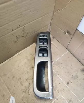 Volkswagen PASSAT B5 Electric window control switch 3B4959793 05073201
