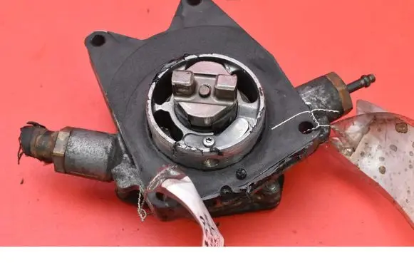 Vacuum pump