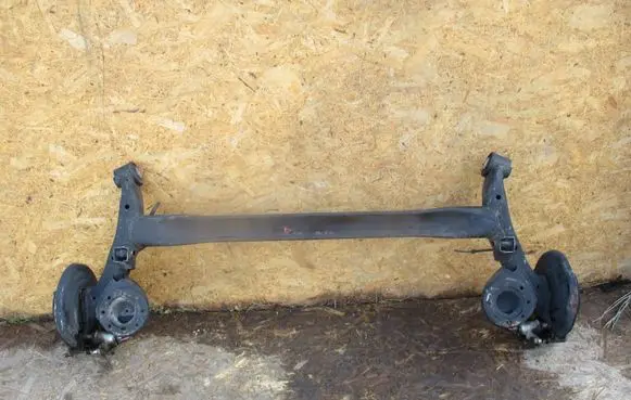 KIA Rio Rear axle beam 