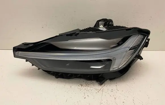 Volvo XC60 Headlight/headlamp 32338984 1511221646 10604BTARB