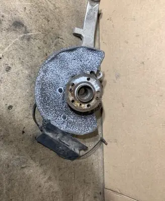 Mercedes-Benz GLE (W166 - C292) Front wheel hub 16609