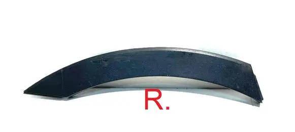 Fender trim (molding)