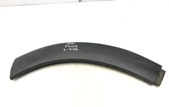 Front arch trim