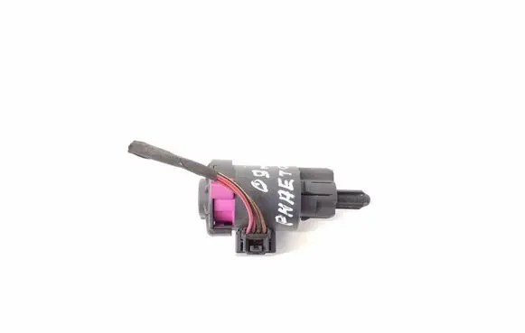 Volkswagen Phaeton Brake pedal sensor switch 4F0945459B