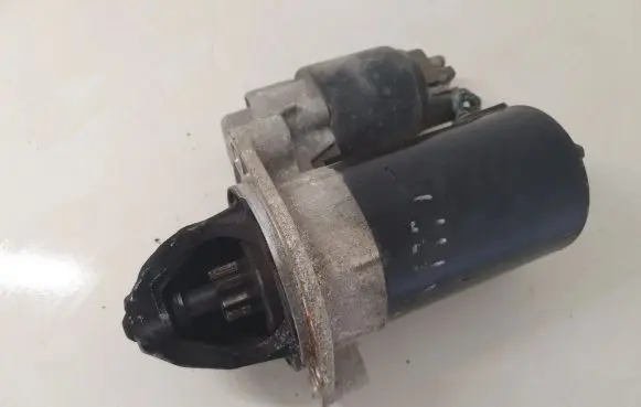 Mercedes-Benz C W203 Starter motor 0051515301
