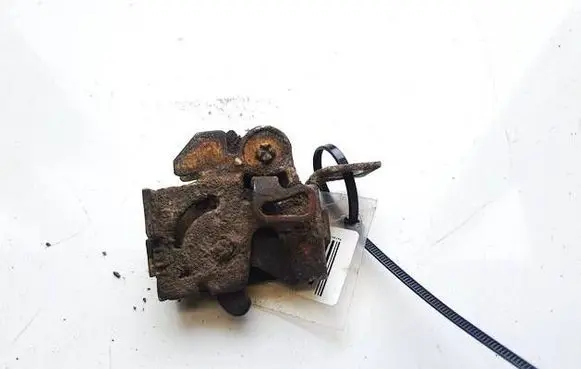 Engine bonnet/hood lock/catch