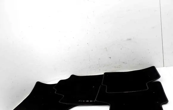 KIA Xceed Car floor mat set J7143ADE50