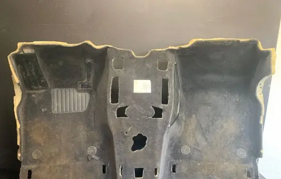 BMW 7 F01 F02 F03 F04 Front floor carpet liner 7217846 0000393748 6931822