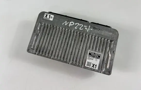 Toyota Yaris Engine control unit/module ECU 896610U710