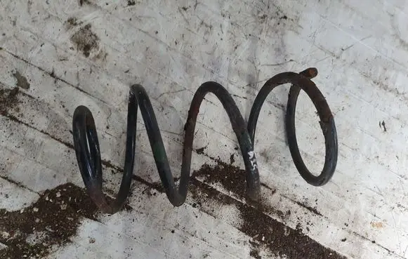 Toyota Corolla Verso E121 Front coil spring NOCODE