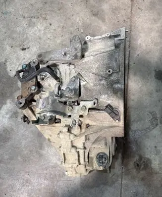 Nissan Qashqai Manual 6 speed gearbox BB60D 5947892