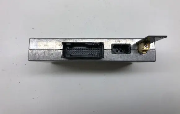 Audi A6 S6 C6 4F Bluetooth control unit module 4E0910336M 4E0862335