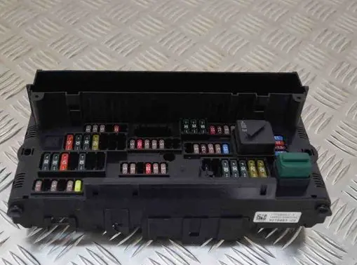 BMW X3 F25 Fuse box set 9210863