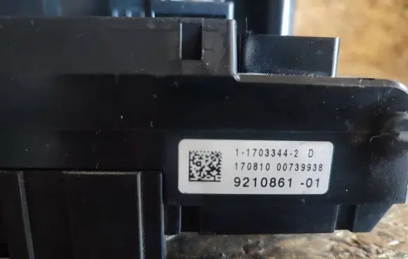 BMW 5 GT F07 Fuse module 9210861 40739938