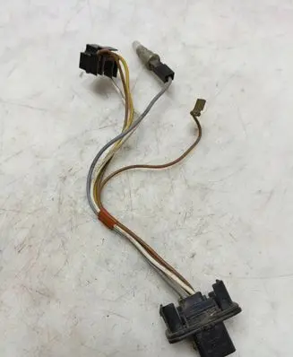 Volkswagen Golf III Headlight/headlamp wiring loom/harness 144322