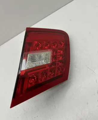 Mercedes-Benz E W212 Tailgate rear/tail lights A2129060258