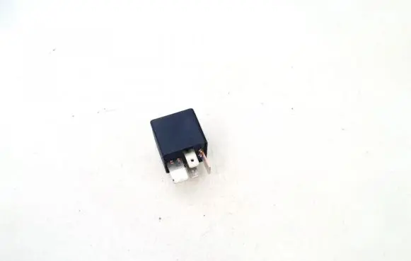 Seat Leon (1P) Other relay 7m0951253a v23136-j6-x45