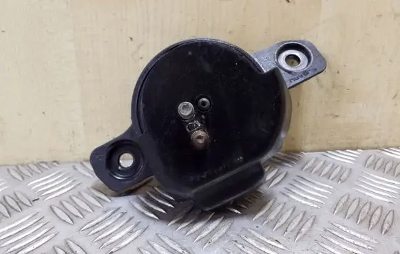Subaru XV Engine mount bracket