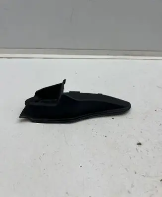Renault Austral Wiper trim 668628257R