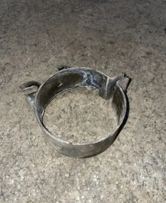 BMW 5 E39 Fuel filter bracket/mount holder 7786376