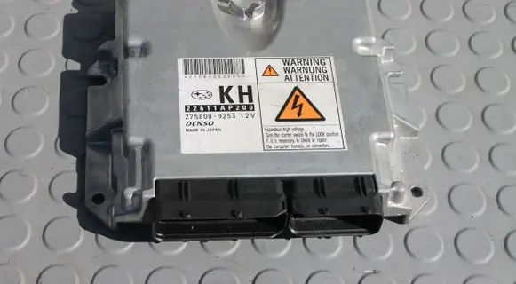 Subaru Forester SH Engine control unit/module 22611AP200