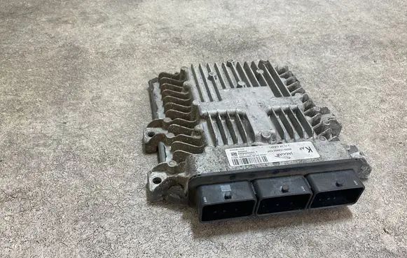 Jaguar XF X250 Engine control unit/module 8X2Q12A650KAF