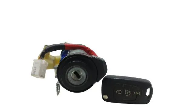 Hyundai i30 Ignition lock 39H2