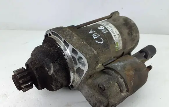 Volkswagen PASSAT B6 Starter motor 02M911024A TS18ER123