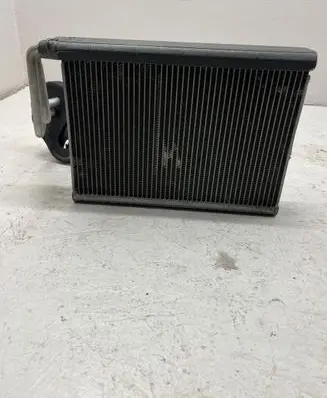 BMW 5 E60 E61 Air conditioning (A/C) radiator (interior) 