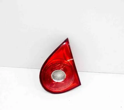 Tailgate rear/tail lights