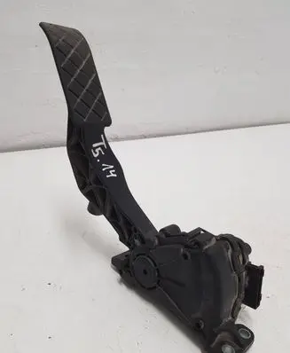 Volkswagen Transporter - Caravelle T5 Accelerator throttle pedal 7E1721503C