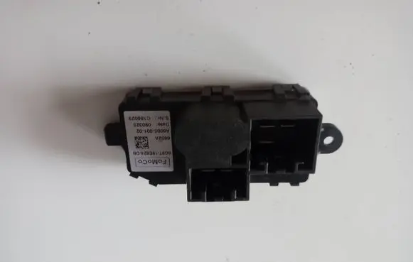 Ford Mondeo Mk III Heater blower motor/fan resistor 6g9t-19e624-db