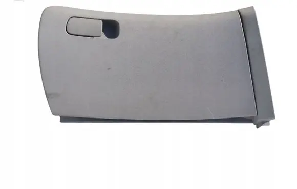 Glove box