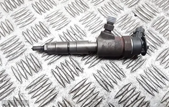 Peugeot Partner Fuel injector 0445110340