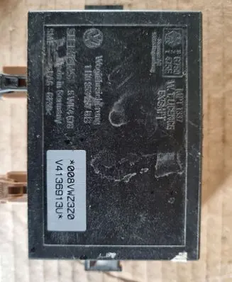 Volkswagen Transporter - Caravelle T4 Immobilizer control unit/module 5WK4678 1H0958257BB